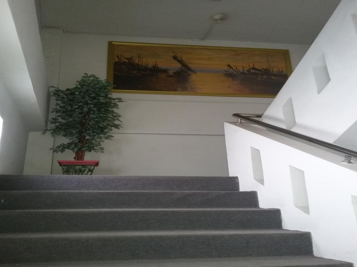 Queen City Hotel Banjarmasin Banjarmasin  Eksteriør bilde
