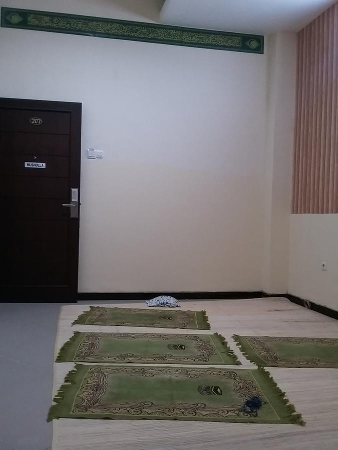 Queen City Hotel Banjarmasin Banjarmasin  Eksteriør bilde